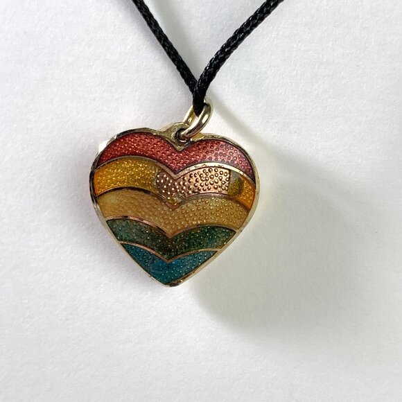 ⭐Cloisonné Rainbow Heart Pendant/Charm - Picture 4 of 5